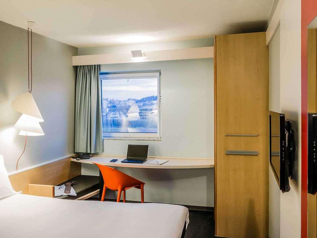 Hotel Ibis Evora Bilik gambar