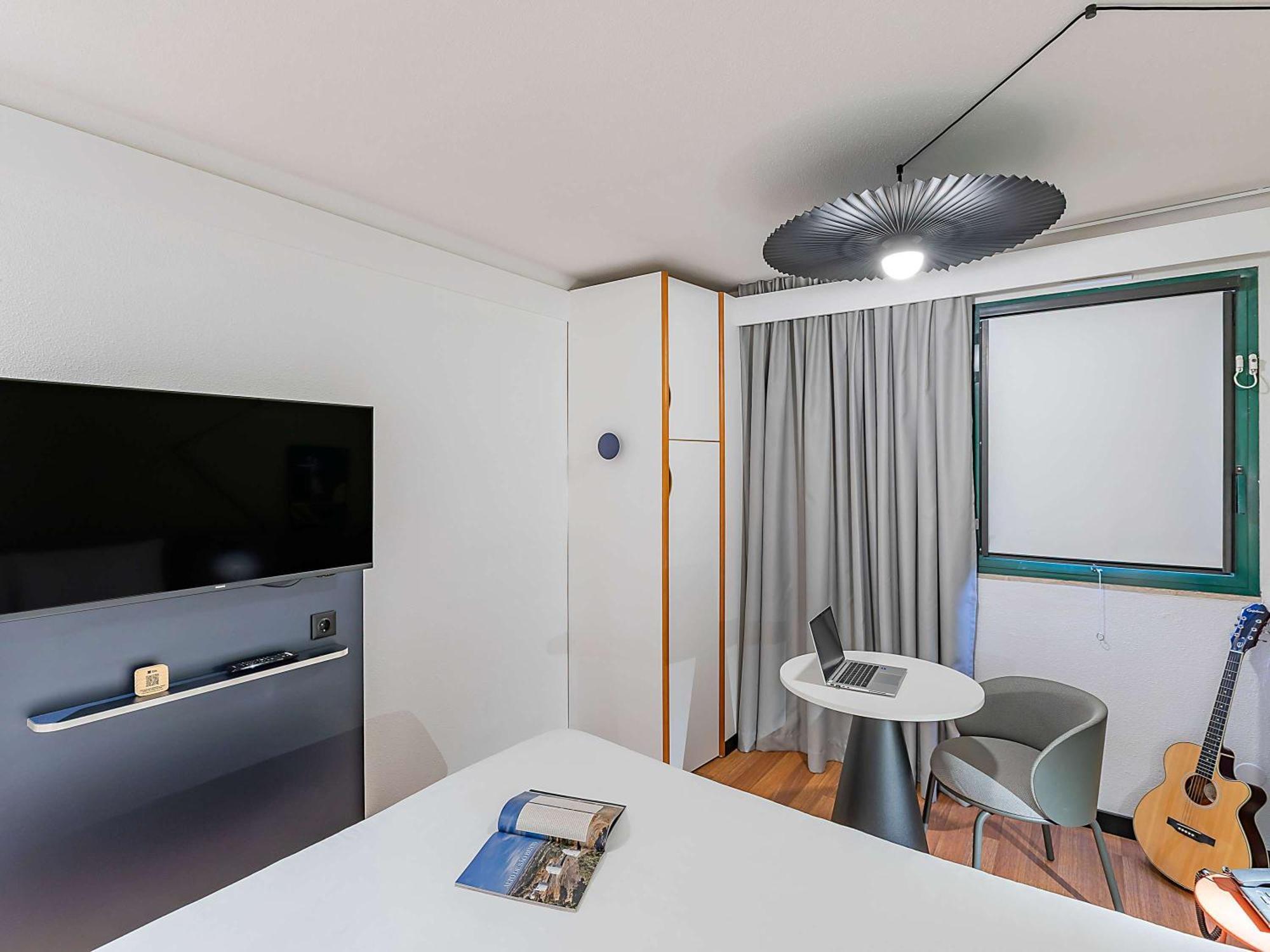 Hotel Ibis Evora Luaran gambar