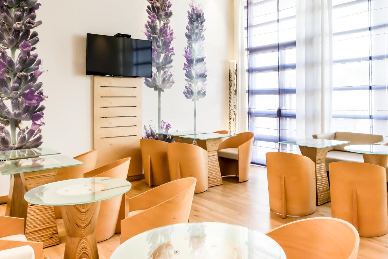 Hotel Ibis Evora Luaran gambar